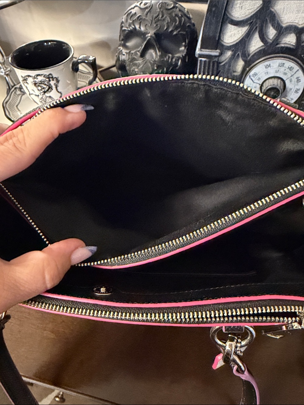 Coach Christie Black Pink Leather Shoulder crossbody Bag with Trim - Picture 7 of 13